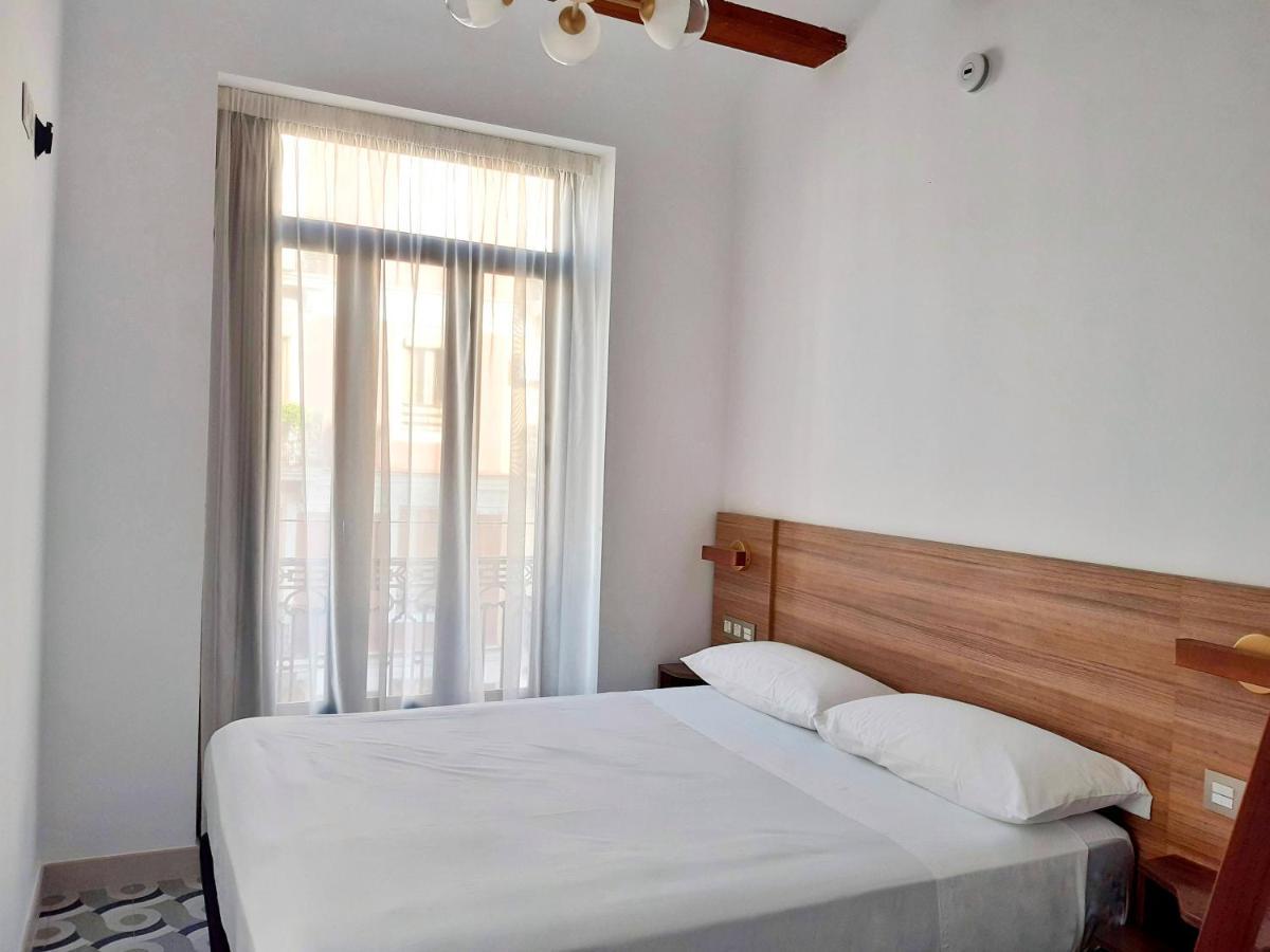 Hotel 19-30 Walencja Zewnętrze zdjęcie