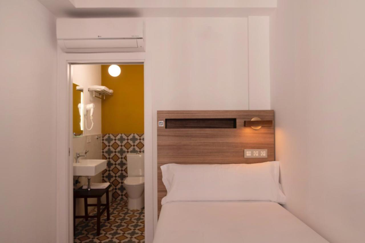 Hotel 19-30 Walencja Zewnętrze zdjęcie