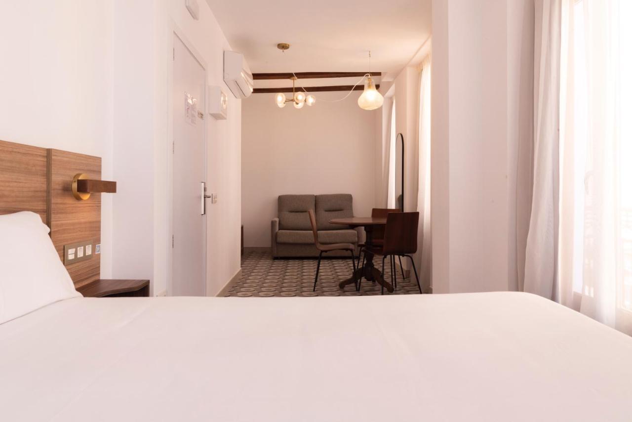 Hotel 19-30 Walencja Zewnętrze zdjęcie